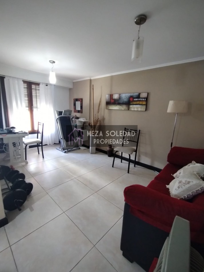 VENTA CASA Y MONOAMBIENTE 